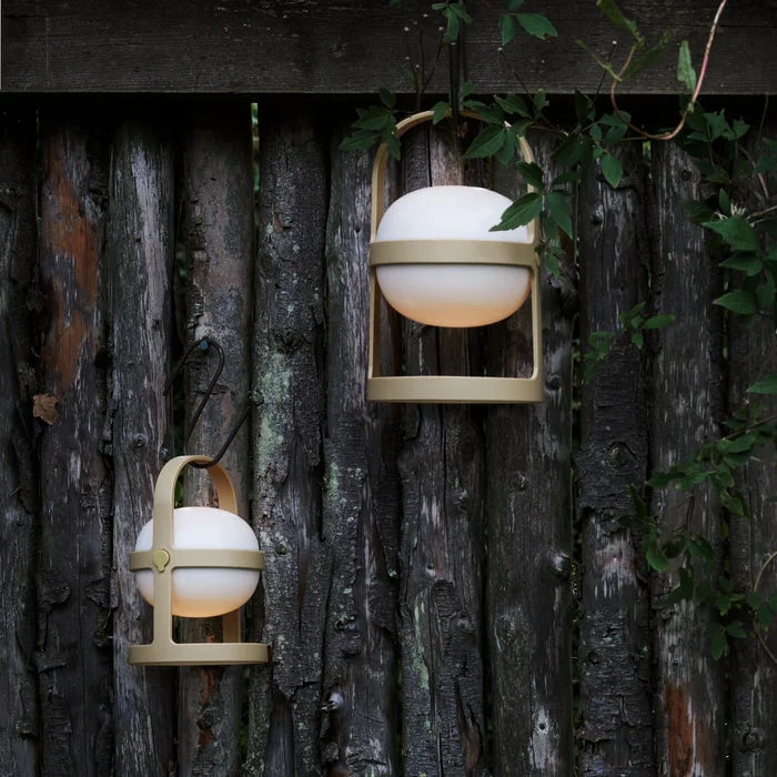 Soft Spot Solar Circular Lamp, H 7.3" Wheat
