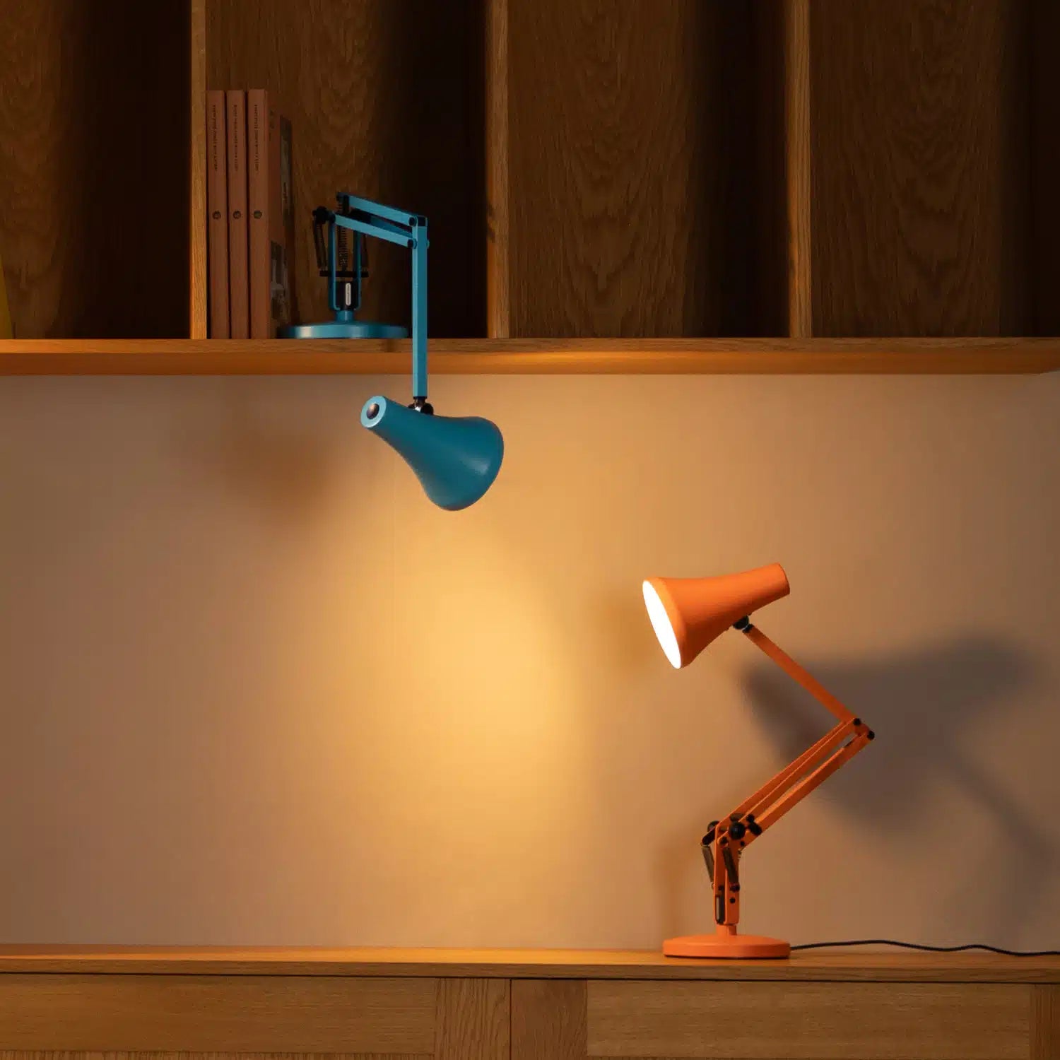 90 Mini Mini Desk Lamp, Turquoise Blue