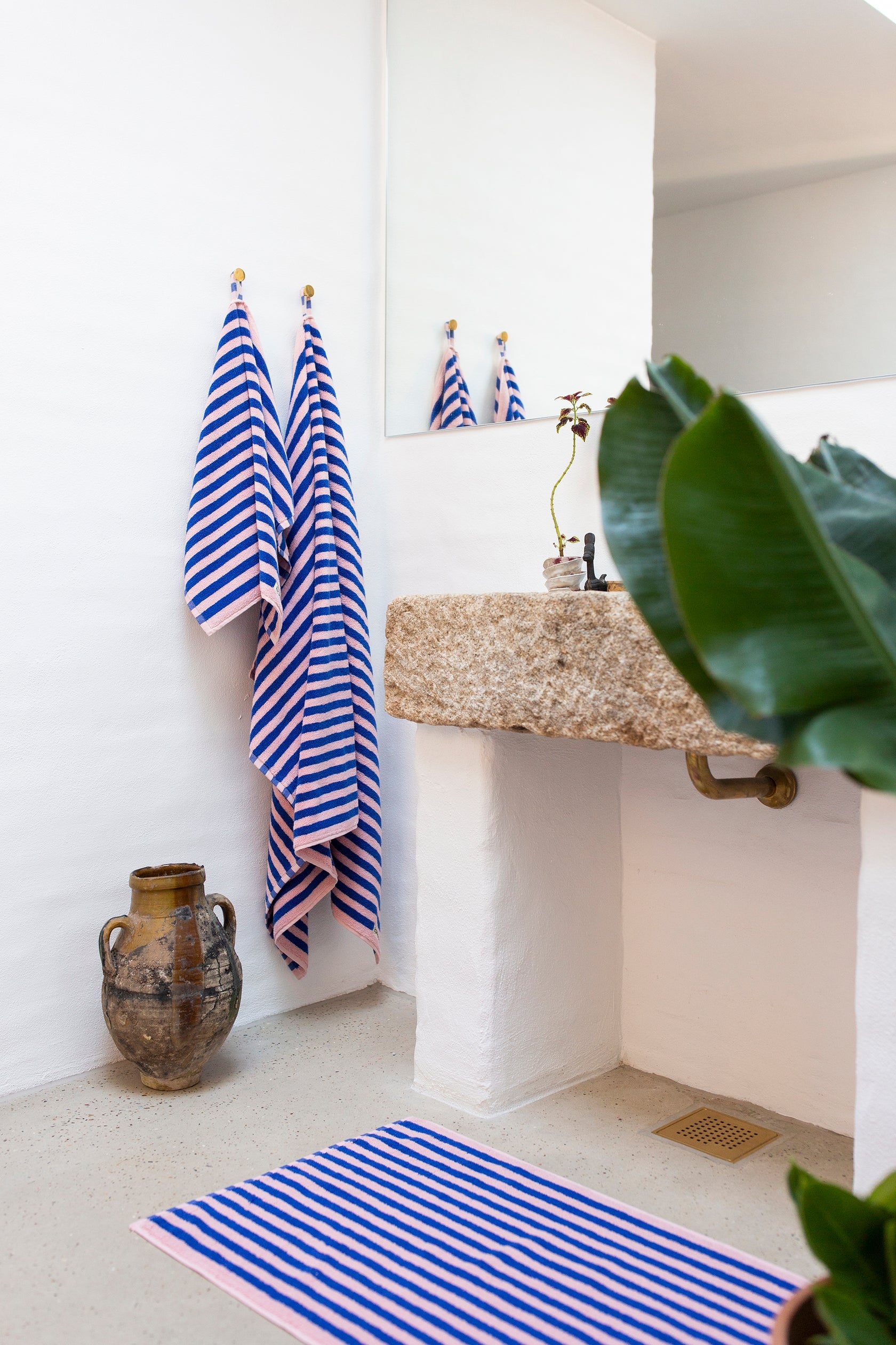 Naram Guest Towel, Blue/Rose