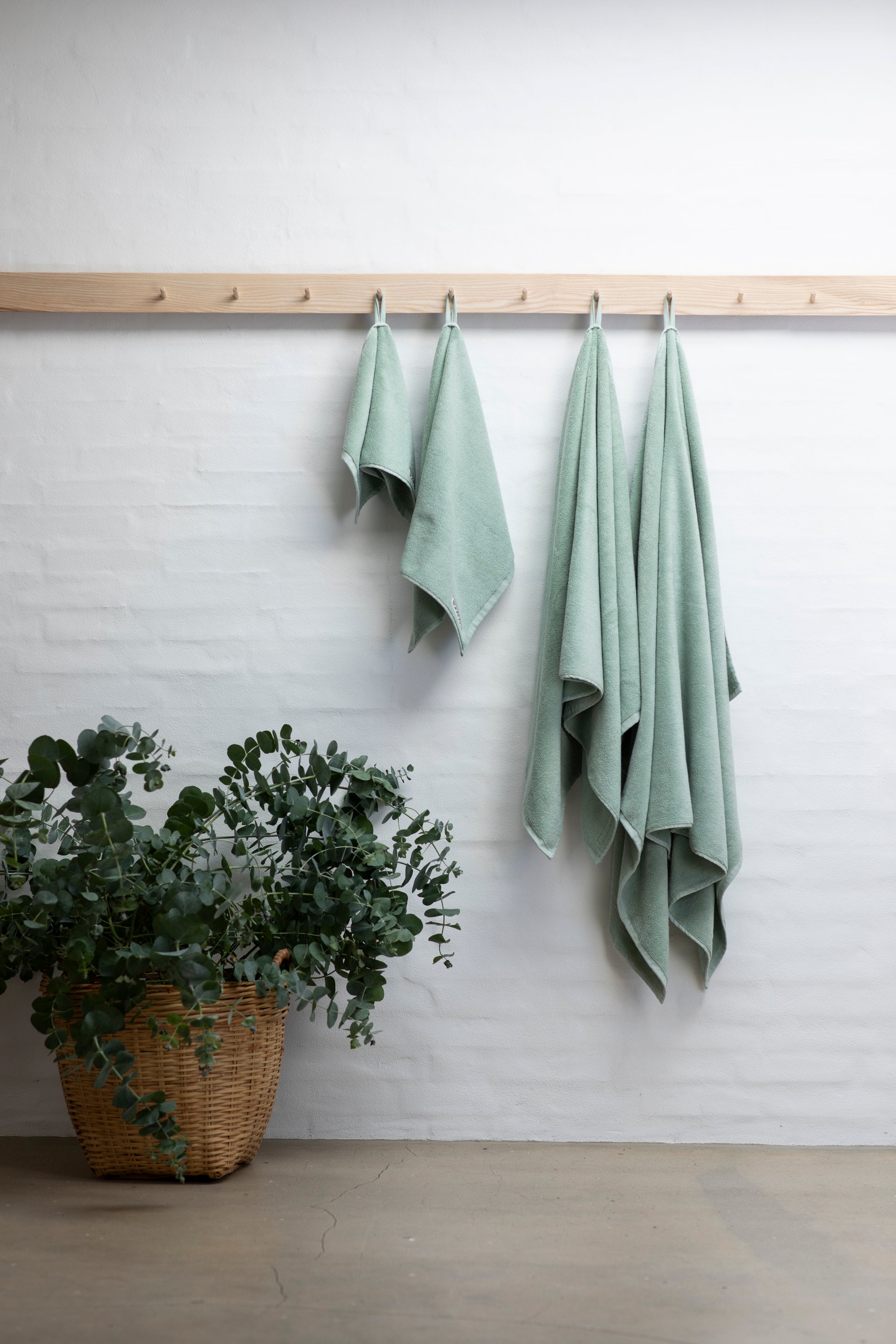 Naram Guest Towel, Silver Sage