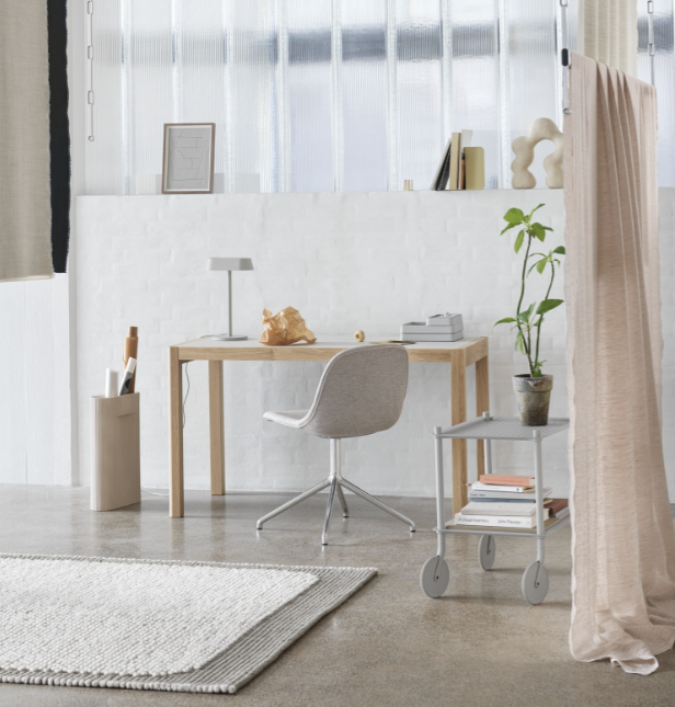 Linear Table Light, Grey