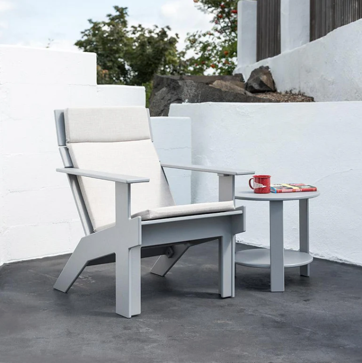 Lollygagger End Table, Sky Blue, 19"