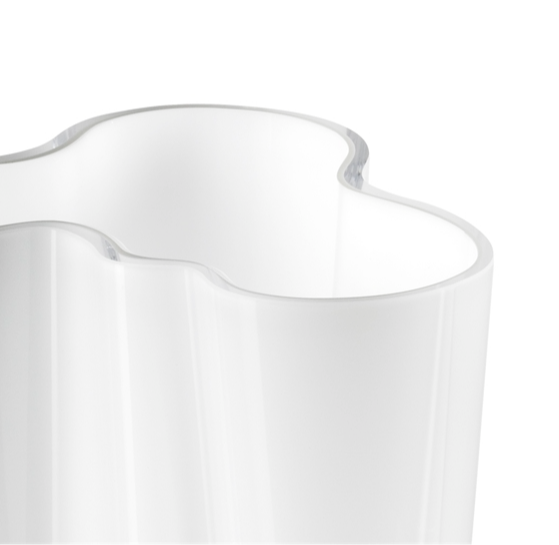 Aalto Vase 3.75", Opal white