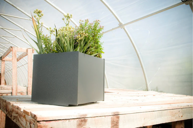 Square Planter, 18", Sage (22 gallon)