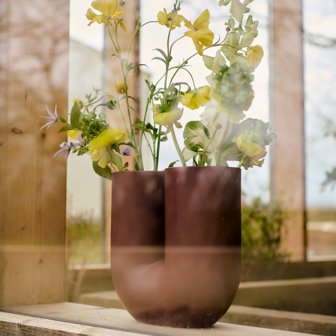 Kink Vase, Deep Red