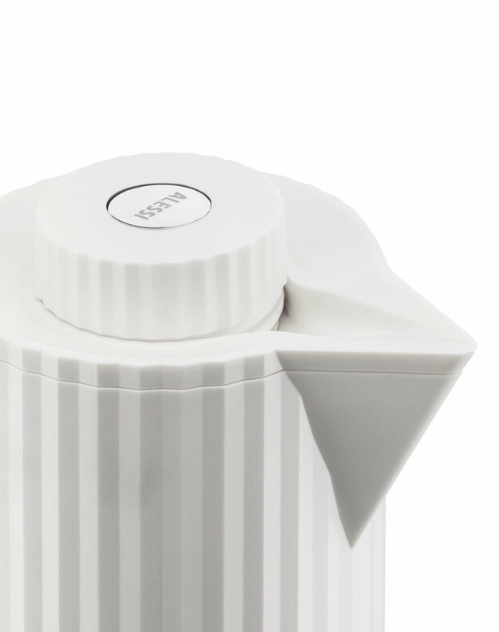 Plisse Vacuum Jug, White