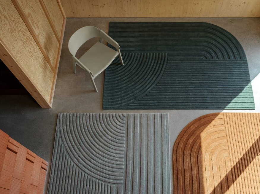 Relevo Rug, Dark Green, 5'6 x 7'9