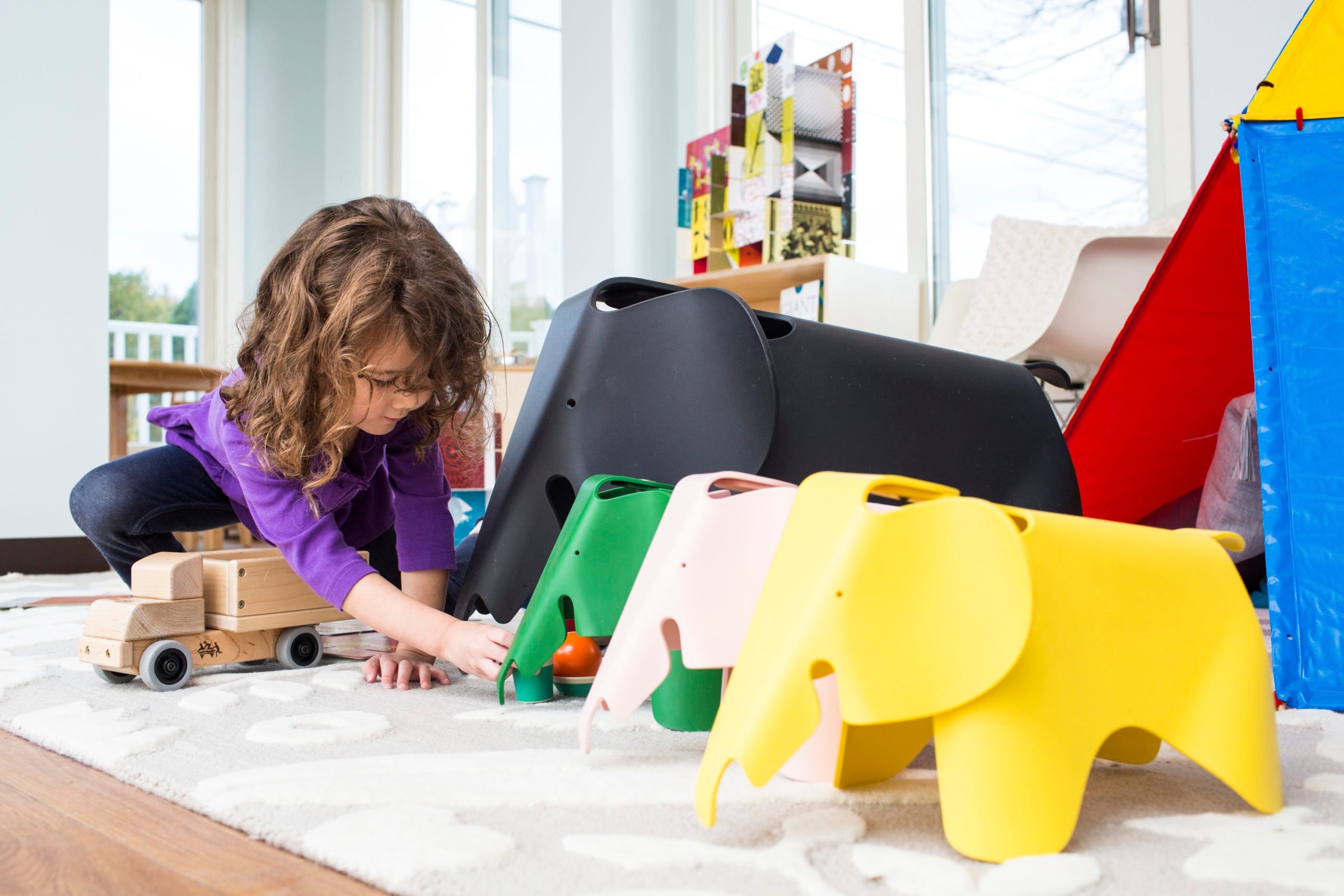 Eames Elephant, Large, Palm Green