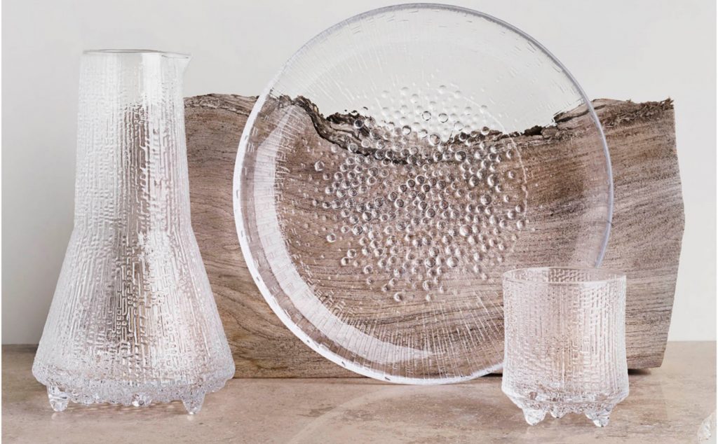 Ultima Thule Pitcher, Clear, Narrow
