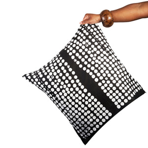 LINED SPOTTED CHARCOAL